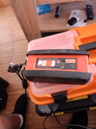 Cargador Baterías Bahco BBCE12-3 12V 3A