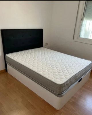 Letti matrimoniali grandi