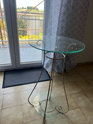 Tavolino rotondo in ferro e vetro
