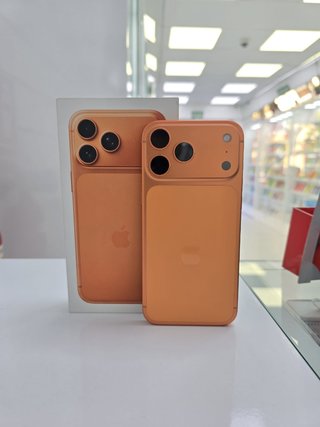 iPhone 17 Pro Max 256GB Naranja Como Nuevo ConCaja