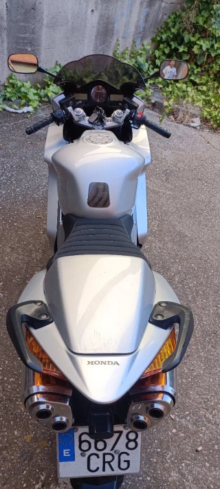 Honda VFR800 VTEC ABS Plata