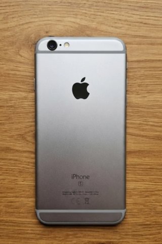 iPhone 6s para piezas + Caja