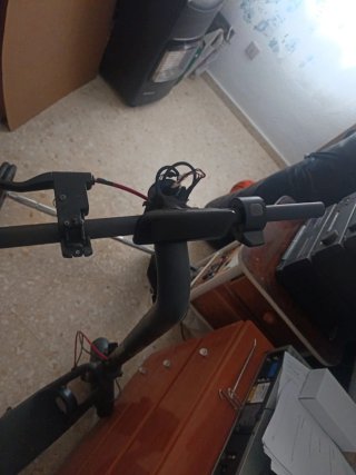 Patinete Eléctrico Navee V25 Piezas
