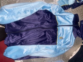( descripción) Chaqueta Santo Domingo de Silos
