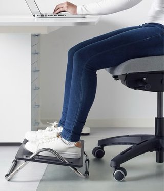 Reposapiés Ikea Dagotto Negro