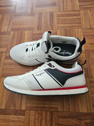Zapatillas Pepe Jeans Blancas y Negras