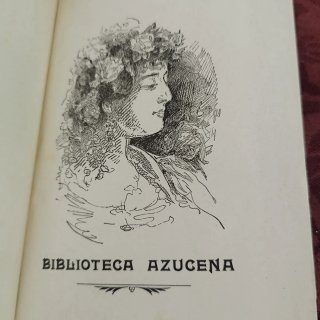 Libro antiguo de cuentos