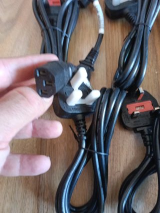 6 Cables de Corriente Negro
