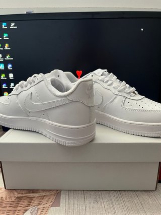 Zapatos blancos para hombre y mujer