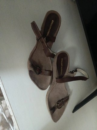 Zapatos de fiesta beige y marrón Etxart and Panno