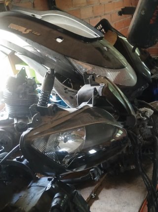 Faro Yamaha R6 1998