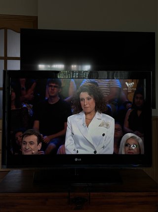 Televisión LG Negra