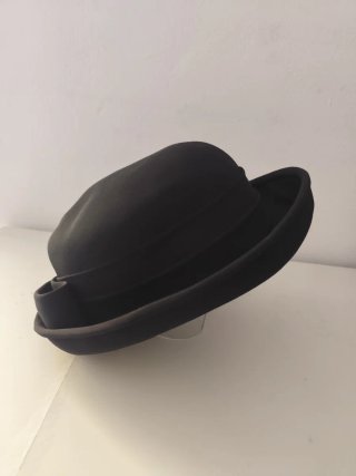 Sombrero negro mujer lazo