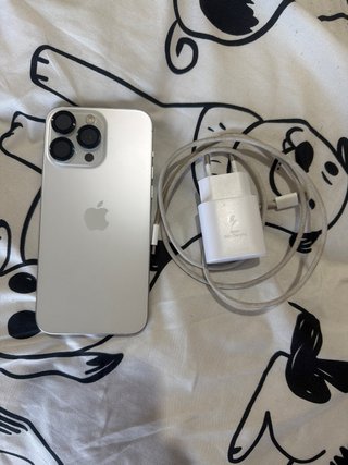 iPhone 15 Pro Max 256GB Blanco Titanio