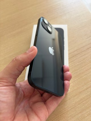 iPhone 13 Midnight