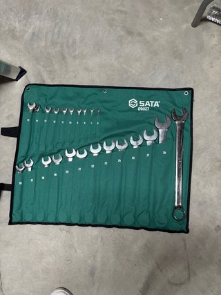 Conjunto de 23 Chaves Combinadas SATA
