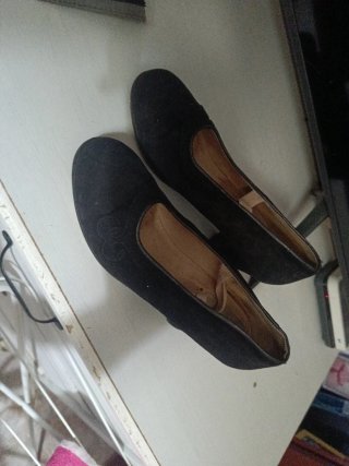 Zapatos de tacón flamenco negros
