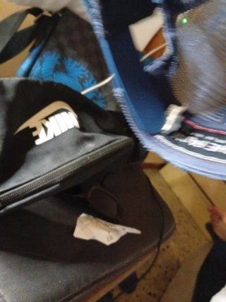Gorra y bolso Nike