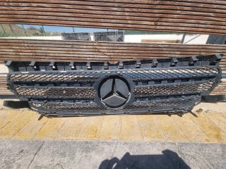 Rejilla Delantera Mercedes Clase B W246