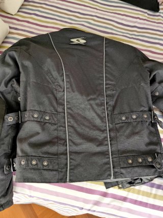 Chaqueta SPYKE Negra Moto
