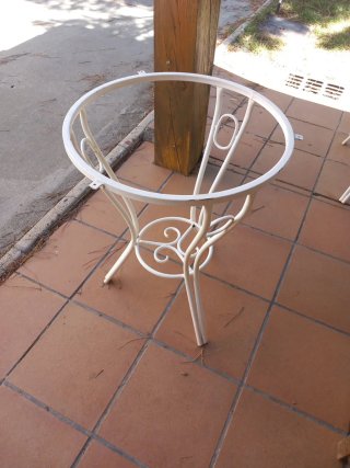 Estructura mesa jardín metal blanca