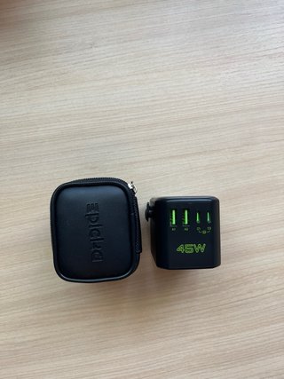 Adaptador Universal EPICKA 45W USB-C + Funda