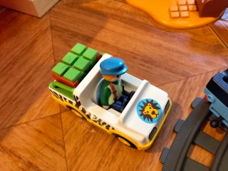 Lote Playmobil: Tren, Autobús y Más