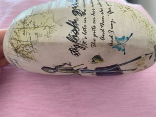 Estuche de gafas con mapa y mariposas