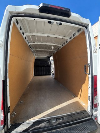Iveco Daily 160CV Furgón Largo Techo Alto