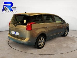 Peugeot 5008 Business Line 1.6 HDI 110 FAP