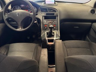 Peugeot 5008 Business Line 1.6 HDI 110 FAP