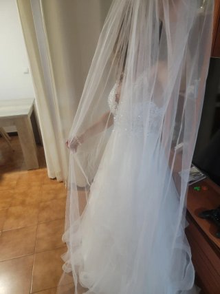 Vestido de Novia Princesa Blanco, 2 velos 1d 2m,3m