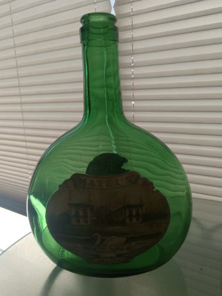 Bottiglie antiche da collezione