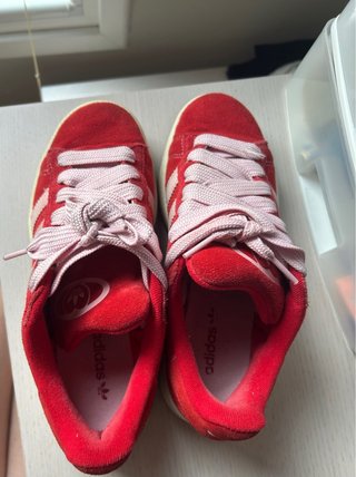 Zapatillas Adidas Campus 00s Rojas y Rosas