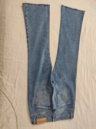 Pantalón vaquero Denny Rose  Talla S