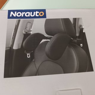 NUEVO. NORAUTO Almohada reposacabezas ajustable