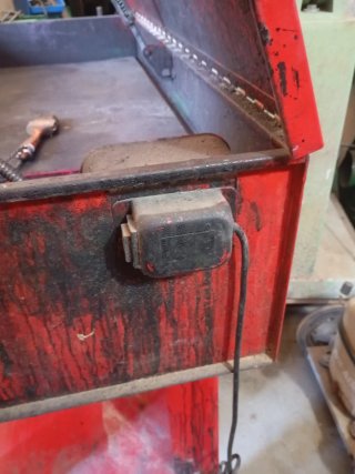 Lavadora piezas taller con bomba 1130 x 450 mm