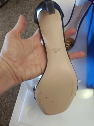Sandalias Stuart Weitzman Negro y Marrón