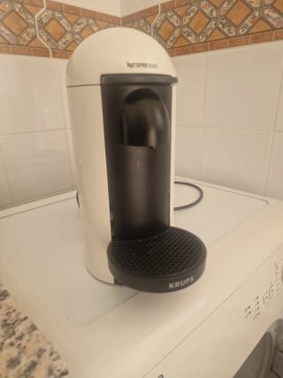 Cafetera Nespresso Krups Blanca