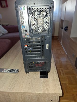 Ordenador de mesa gaming completo