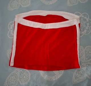 Top tubo rojo Y2K frase blanca