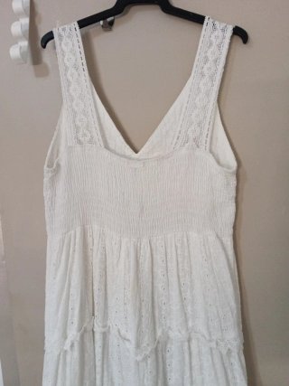 Vestido blanco largo de encaje