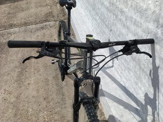 Bicicleta Rockrider ST 520