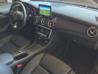 Mercedes-Benz GLA GLA 180