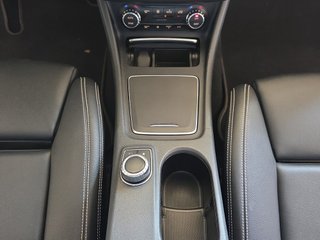 Mercedes-Benz GLA GLA 180