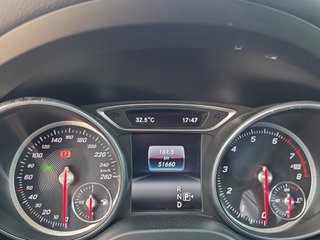 Mercedes-Benz GLA GLA 180