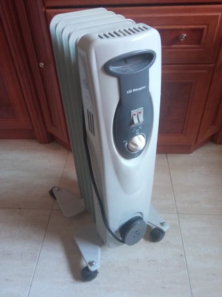 Orbegozo Radiador Eléctrico Portátil Blanco/Gris