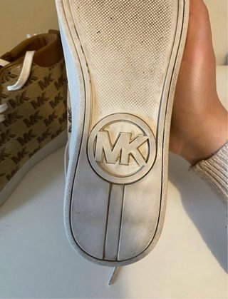 Zapatillas Michael Kors Beige/Marrón.