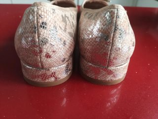 Bailarinas Brunella Piel Beige y Doradas Talla 37