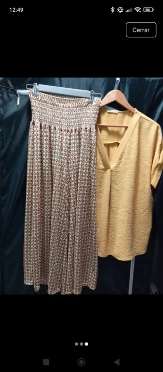 Pantalón retro elástico  (no incluye blusa)